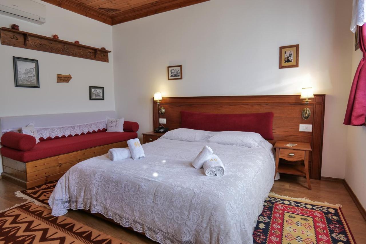 Hotel Bineri Gjirokastër Eksteriør billede