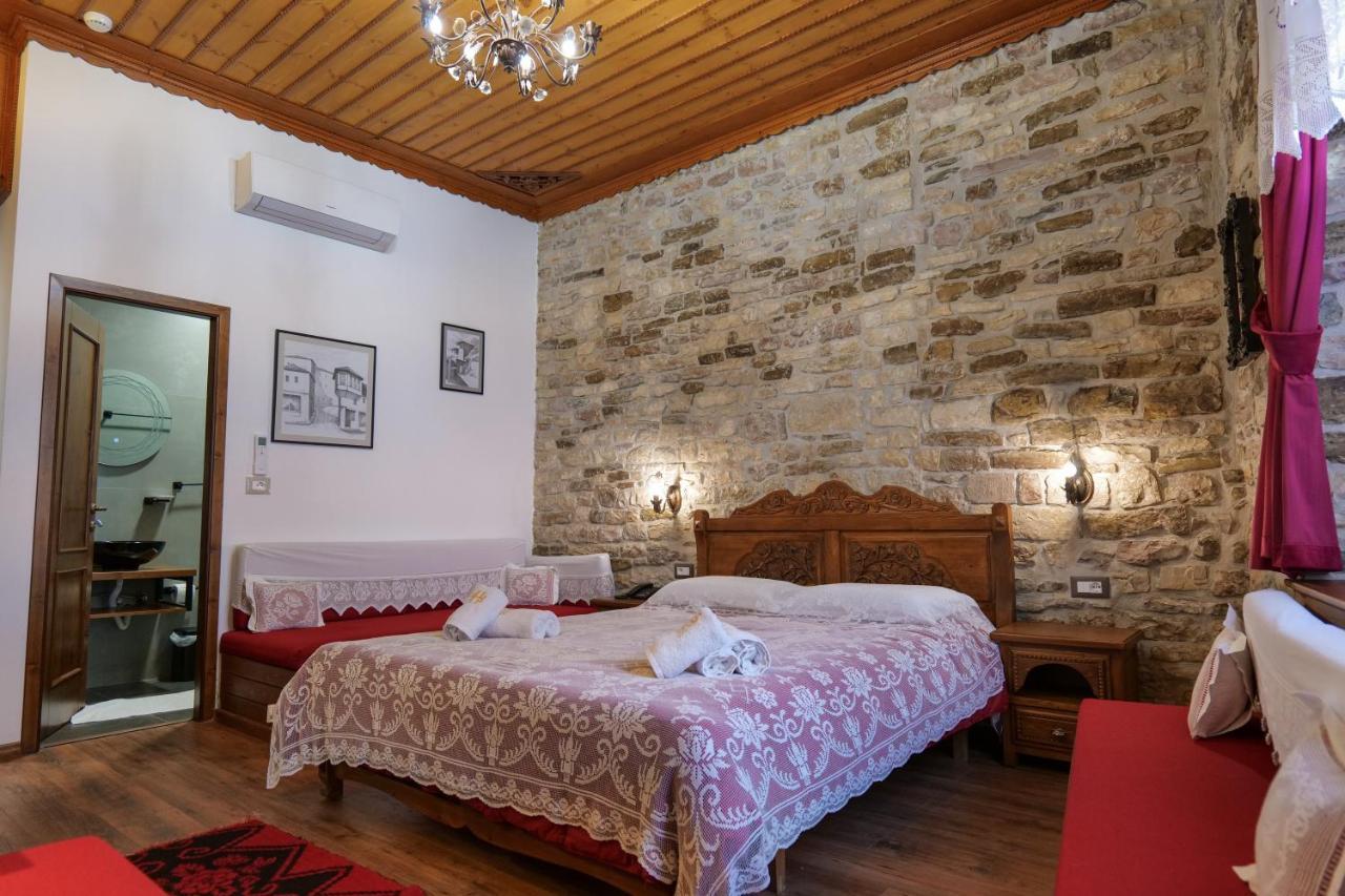 Hotel Bineri Gjirokastër Eksteriør billede