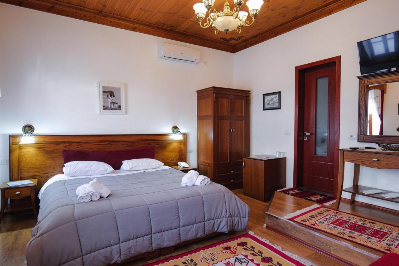 Hotel Bineri Gjirokastër Eksteriør billede