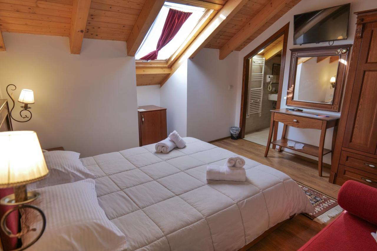 Hotel Bineri Gjirokastër Eksteriør billede