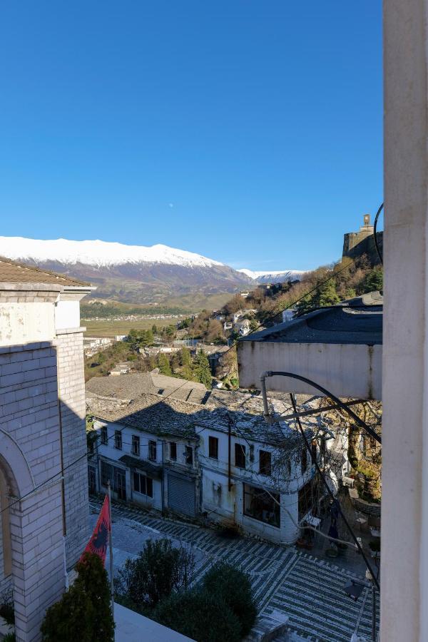 Hotel Bineri Gjirokastër Eksteriør billede